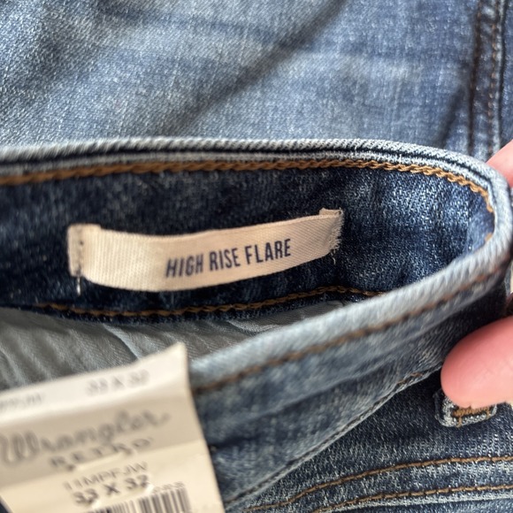 NWT Wrangler Retro High Rise Flare Womens Jeans 33x32 Western Rodeo Wide Leg - Picture 6 of 14